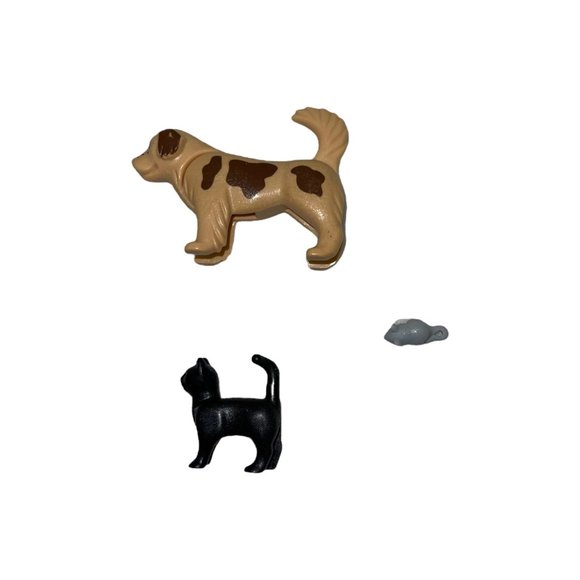 Playmobil Other - Vintage Playmobil 4563 1999 Geobra Dog Cat Mouse Near Complete Animals Farm